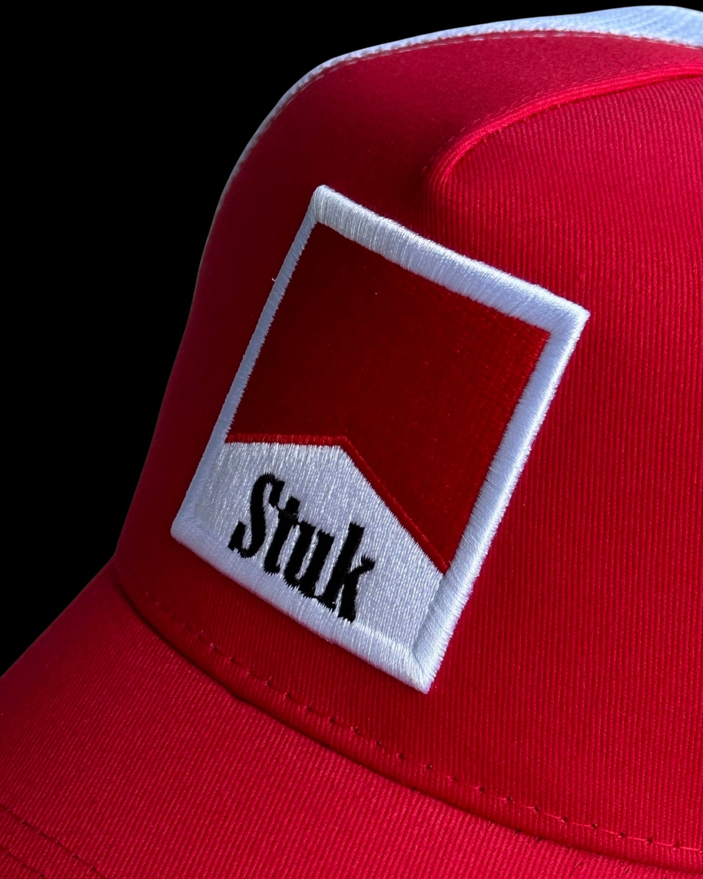 Stuk Trucker Caps // Red