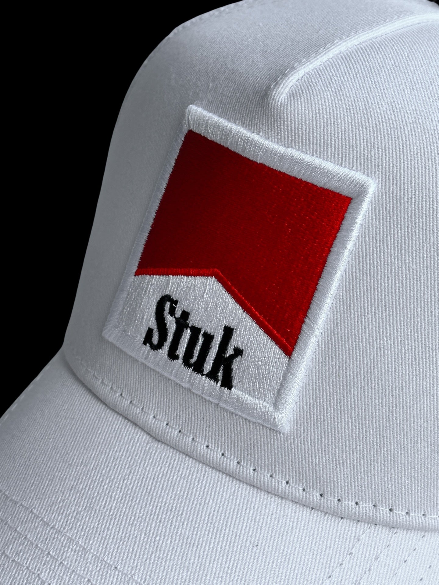 Stuk Trucker Caps // White